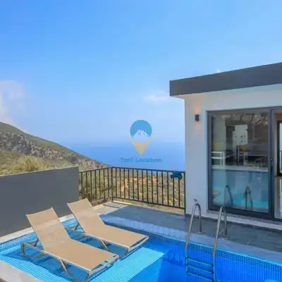 Villa Pool Suit 9